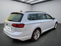 Gebraucht VW Passat 200 PS (147 kW) 2022 Weiß Kombi