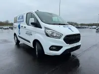 Gebraucht Ford Transit Custom 170 PS (125 kW) 2021 Weiß Van / Kleinbus