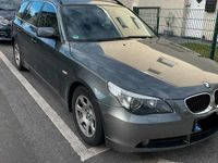 Gebraucht BMW 525 192 PS (141 kW) 2004 Grau Kombi