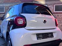 Second-hand Smart ForFour 71 CP (52 kW) 2018 Alb Hatchback