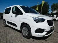 Gebraucht Opel Combo Life Edition 102 PS (75 kW) 2022 Weiß Limousine