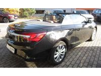 Second-hand Opel Cascada Active 140 CP (102 kW) 2017 Negru Cabrio
