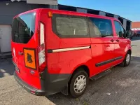 Gebraucht Ford Transit Custom 105 PS (77 kW) 2017 Rot Van / Kleinbus