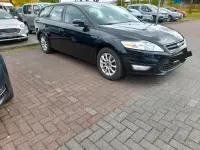 Gebraucht Ford Mondeo Ambiente 116 PS (85 kW) 2014 Schwarz Kombi