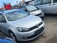 Używany VW Golf VII Match 105 KM (77 kW) 2013 Srebrny Kombi