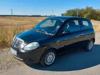 Gebraucht Lancia Ypsilon 60 PS (44 kW) 2008 Schwarz Kleinwagen