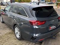 Gebraucht Kia Ceed Sportswagon Vision 159 PS (116 kW) 2021 Grau Kombi