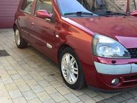 Gebraucht Renault Clio II Initiale 82 PS (60 kW) 2003 Rot Limousine