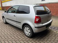 Gebraucht VW Polo 54 PS (39 kW) 2002 Silber Kleinwagen