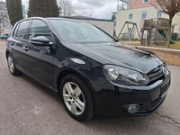 Gebraucht VW Golf VI Team 105 PS (77 kW) 2010 Schwarz Kleinwagen