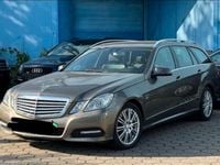 Gebraucht Mercedes E350 265 PS (194 kW) 2011 Grau Kombi
