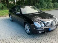 Gebraucht Mercedes E420 314 PS (230 kW) 2008 Schwarz Limousine