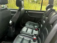 gebraucht VW Touran 7 Sitzer Automatik (Motor 11.000 km)