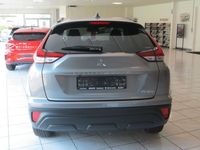 Gebraucht Mitsubishi Eclipse Cross Basis 188 PS (138 kW) 2024 Grau SUV