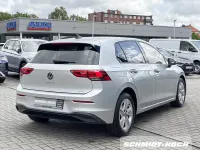 Second-hand VW Golf VII Life 150 CP (110 kW) 2020 Argintiu Hatchback