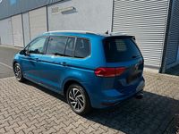 Gebraucht VW Touran 115 PS (84 kW) 2018 Blau Van / Kleinbus