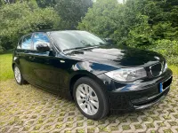 Gebraucht BMW 116 122 PS (89 kW) 2011 Schwarz Kleinwagen