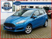Gebraucht Ford Fiesta 82 PS (60 kW) 2014 Blau Kleinwagen