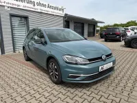Gebraucht VW Golf VII IQ Drive 116 PS (85 kW) 2019 Blau Limousine