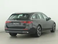 Gebraucht Mercedes E220 Avantgarde 197 PS (144 kW) 2025 Grau Kombi