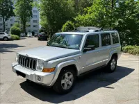 Gebraucht Jeep Commander Limited 326 PS (239 kW) 2010 Silber SUV