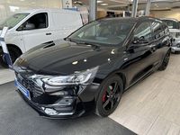 Gebraucht Ford Focus ST-Line 155 PS (114 kW) 2023 Obsidianschwarz metallic (metallic) Kombi