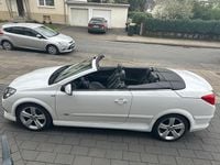 Gebraucht Opel Astra Cabriolet 140 PS (102 kW) 2010 Weiß Cabrio