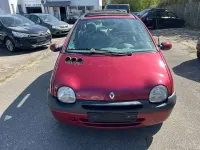 Używany Renault Twingo 58 KM (42 kW) 2003 Czerwony Hatchback