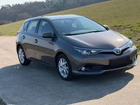 Gebraucht Toyota Auris 116 PS (85 kW) 2018 Grau Limousine