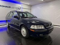 Gebraucht Volvo V40 Comfort 122 PS (89 kW) 2003 Blau Kombi