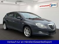 Gebraucht Lancia Delta 140 PS (102 kW) 2011 Grau Kleinwagen