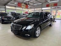 Gebraucht Mercedes E200 136 PS (100 kW) 2010 Obsidianschwarz  metalliclack Kombi