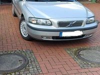 Gebraucht Volvo V70 140 PS (102 kW) 2001 Silber Kombi
