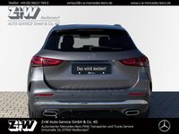 Gebraucht Mercedes GLA200 AMG line 163 PS (119 kW) 2023 Mountaingrau SUV