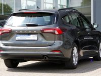 Gebraucht Ford Focus Cool & Connect 120 PS (88 kW) 2022 Grau Kombi