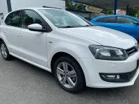 Gebraucht VW Polo Life 90 PS (66 kW) 2014 Weiß Kleinwagen
