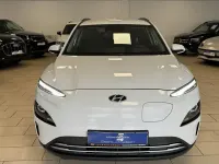 Gebraucht Hyundai Kona Edition 30+ 100 kW (136 PS) 2022 Weiß SUV