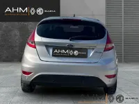 Gebraucht Ford Fiesta Titanium 69 PS (50 kW) 2011 Silber Kleinwagen