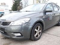 Gebraucht Kia Ceed Sportswagon Vision 109 PS (80 kW) 2010 Grau Kombi
