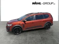 Gebraucht Dacia Jogger Extreme 101 PS (74 kW) 2024 Terracottabraun Van / Kleinbus