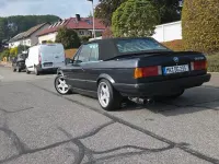 Gebraucht BMW 320 Cabriolet 129 PS (94 kW) 1991 Schwarz Cabrio