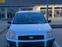 Gebraucht Ford Fusion 80 PS (58 kW) 2005 Grau Kleinwagen