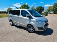 Gebraucht Ford Tourneo Titanium 155 PS (114 kW) 2014 Silber Van / Kleinbus