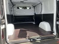 Gebraucht Nissan Primastar 150 PS (110 kW) 2024 Weiß Van / Kleinbus