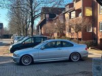 Gebraucht BMW 330 231 PS (169 kW) 2001 Silber Coupé