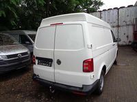 Gebraucht VW Transporter 150 PS (110 kW) 2017 Weiß Van