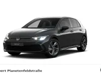 Gebraucht VW Golf VIII R-line 131 PS (96 kW) 2024 Uranograu Limousine