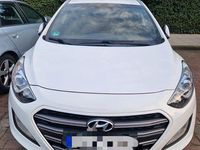 Gebraucht Hyundai i30 Classic 110 PS (80 kW) 2017 Weiß Kombi