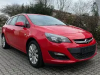 Gebraucht Opel Astra 165 PS (121 kW) 2014 Rot Kombi
