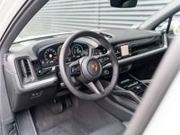 Gebraucht Porsche Cayenne 470 PS (345 kW) 2025 Weiss SUV